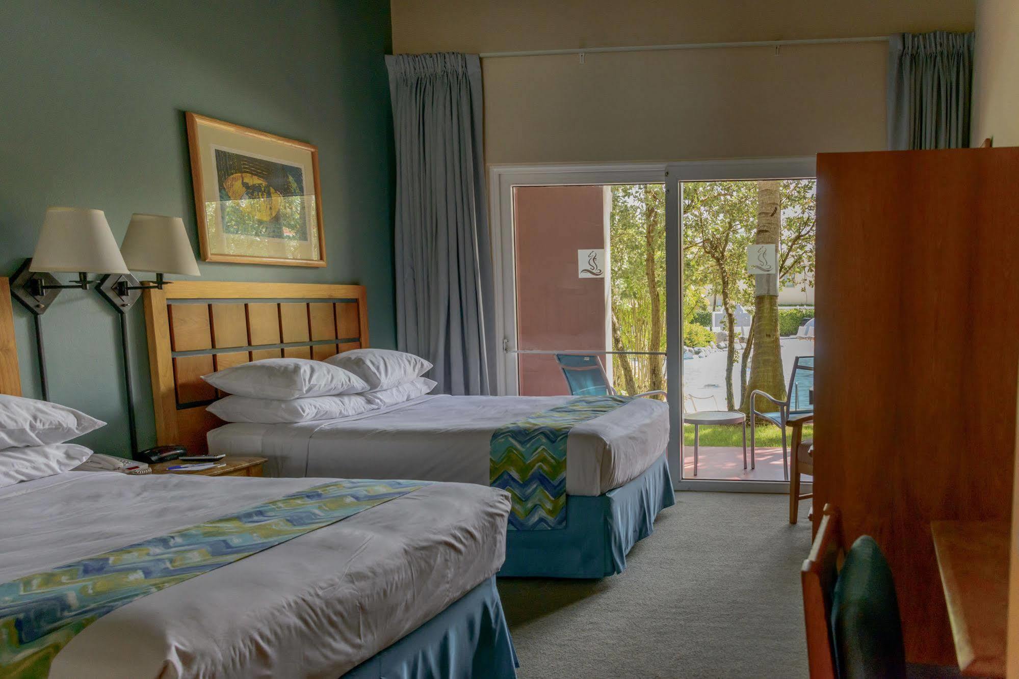 Отель Aquarius Vacation Club At Dorado Del Mar Экстерьер фото