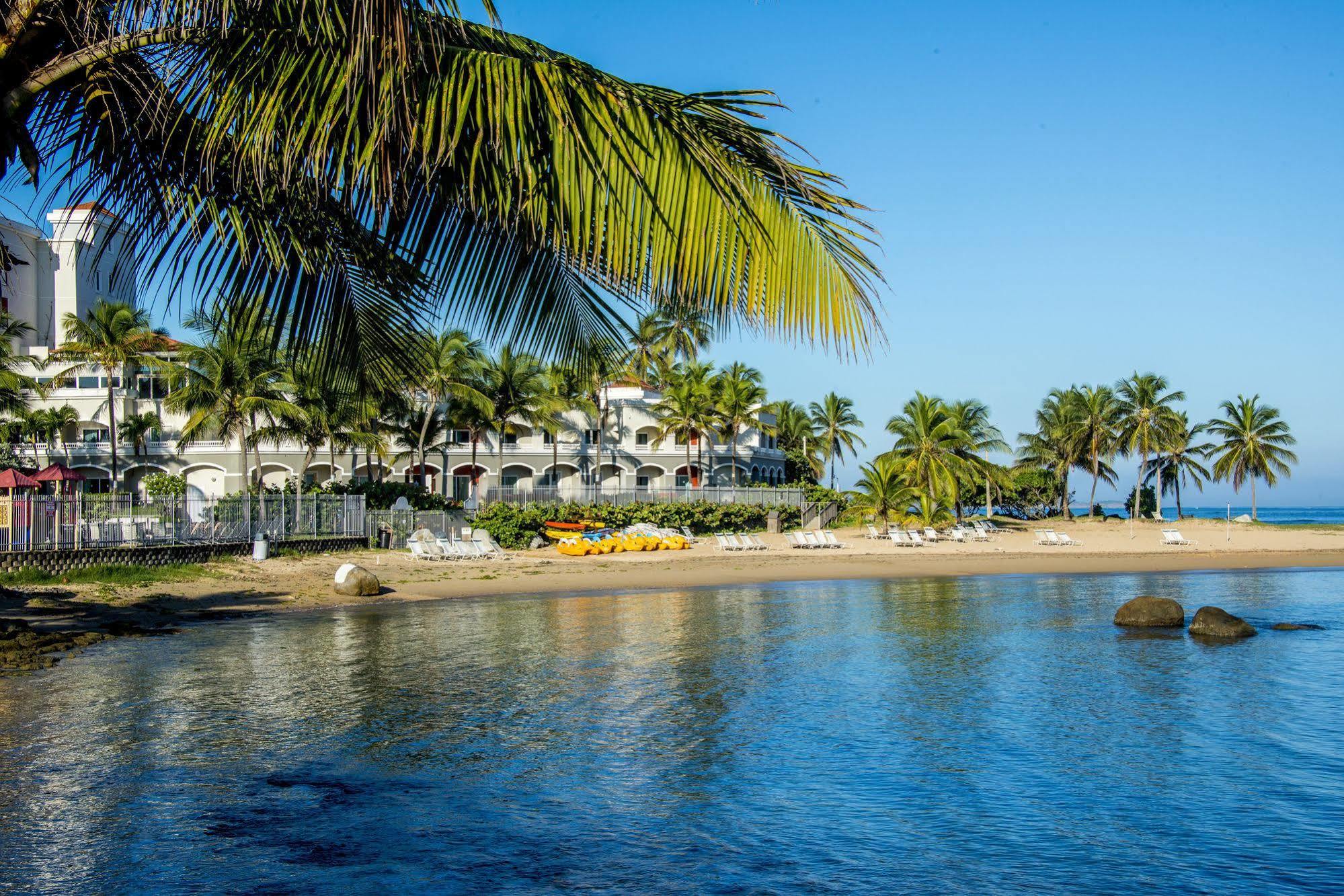Отель Aquarius Vacation Club At Dorado Del Mar Экстерьер фото
